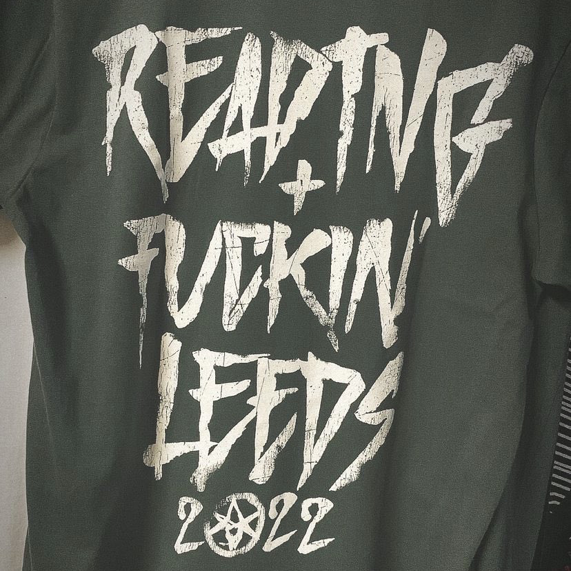 Reading Fuckin' Leeds 2022 shirt