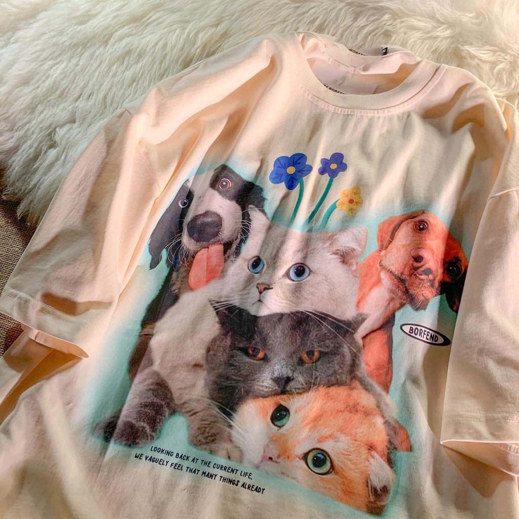 Loves Pet Dog And Cat Looking Back At The Current Life SHIRT